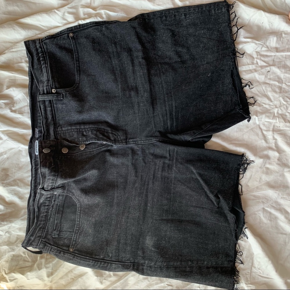 Button fly cut-off shorts